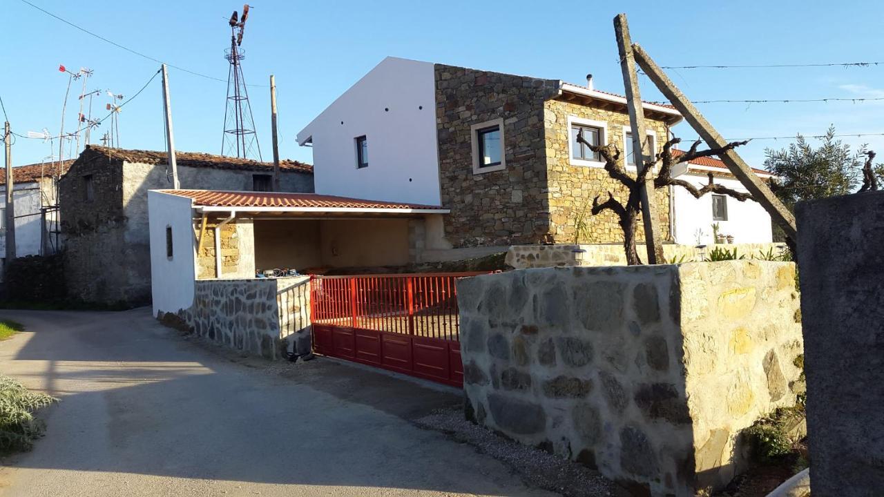 Quinta Quatro Ventos Bed and Breakfast Sertã Exteriör bild